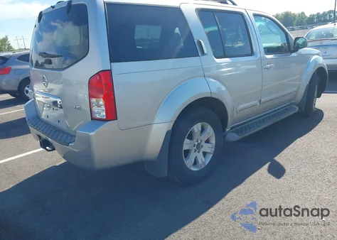 2005 Nissan Pathfinder Le from USA, damaged, VIN 5N1AR18U65C732982